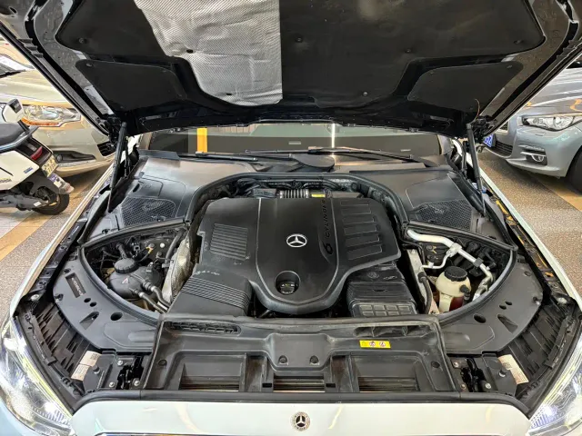 Mercedes-Benz S-Class — Фото автомобиля 6