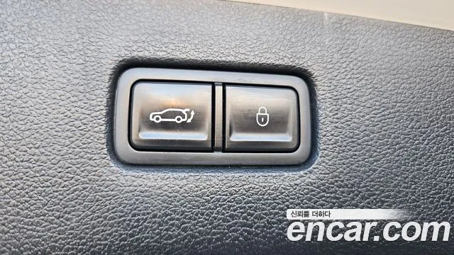 Genesis GV80 — Фото автомобиля 23