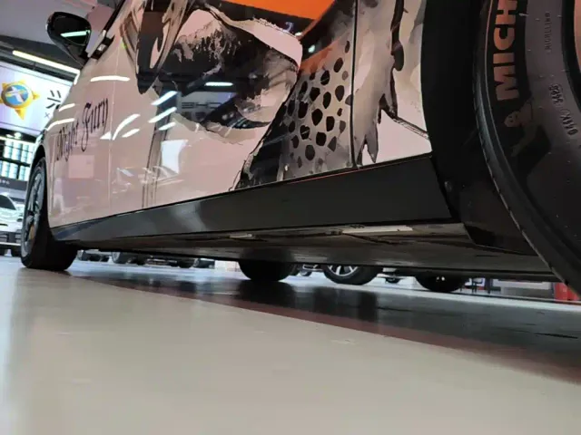 Li Auto MEGA — Фото автомобиля 21