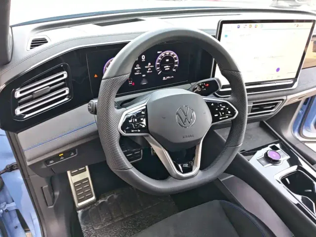 Volkswagen Tiguan L — Фото автомобиля 10
