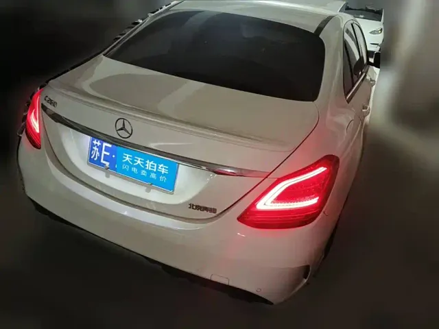 Mercedes-Benz C-Class — Фото автомобиля 2