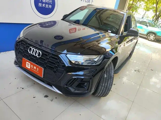 Audi Q5L — Фото автомобиля 12