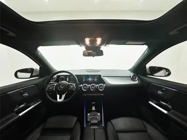 Mercedes-Benz GLA-Class — Фото автомобиля 10