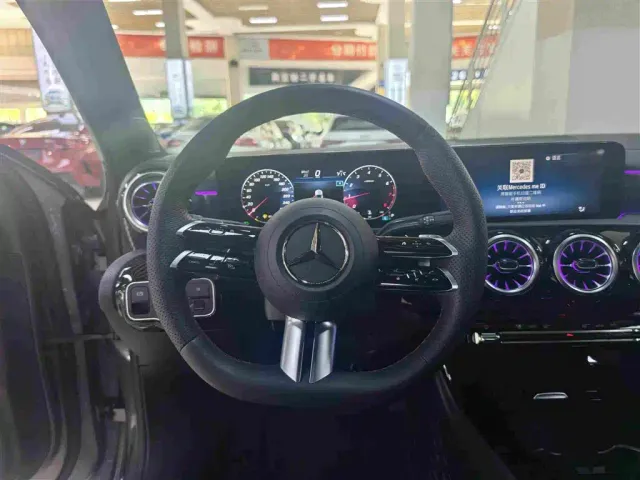 Mercedes-Benz A-Class — Фото автомобиля 14