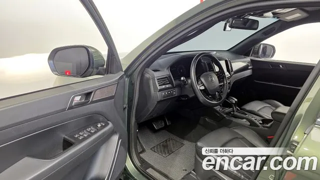 KG_Mobility_Ssangyong Rexton Новый Rexton Sport Khan Дизель 2.2 4WD — Фото автомобиля 10