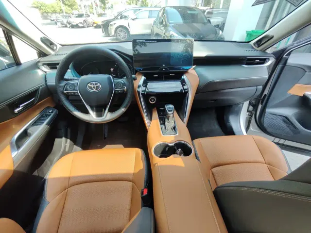 Toyota Venza — Фото автомобиля 6