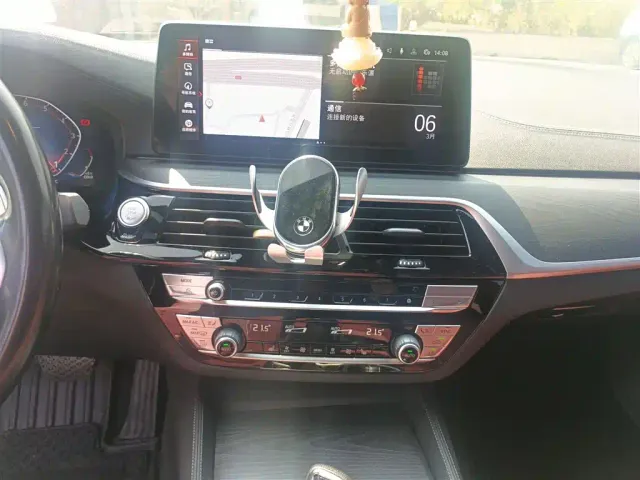 BMW 5 Series — Фото автомобиля 8