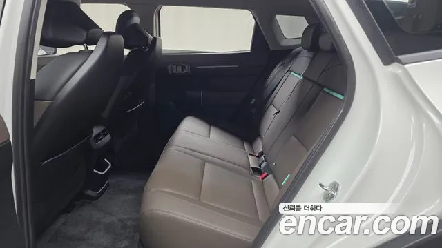 Kia EV4 — Фото автомобиля 12