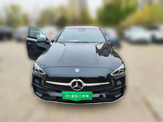 Mercedes-Benz C-Class — Фото автомобиля 2