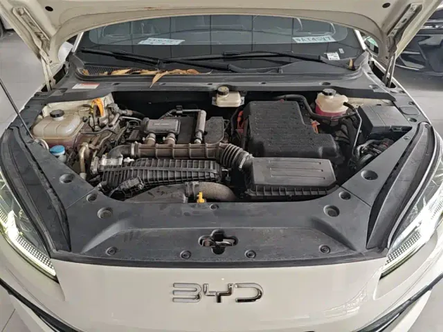 BYD Seal 06 — Фото автомобиля 19