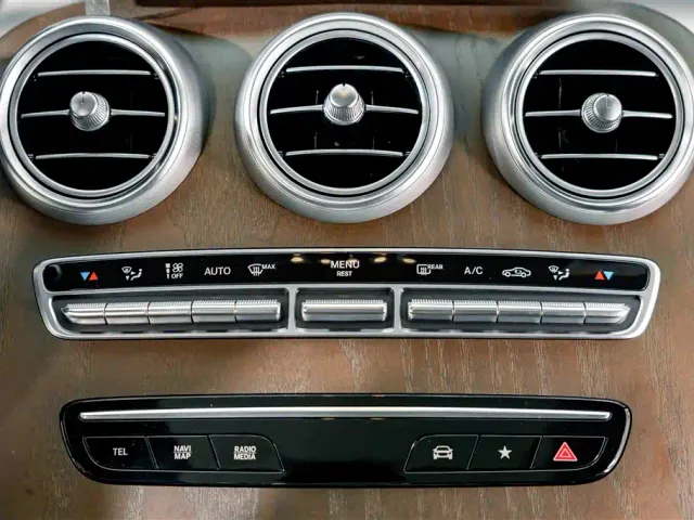 Mercedes-Benz GLC-Class — Фото автомобиля 11