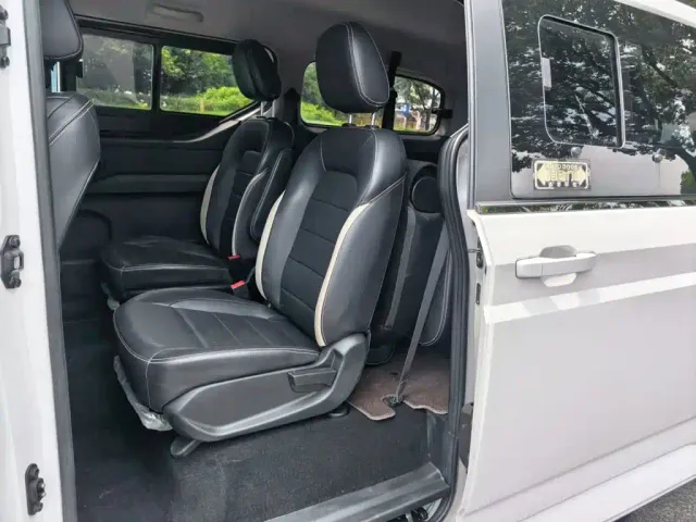 Wuling Zhengcheng — Фото автомобиля 14