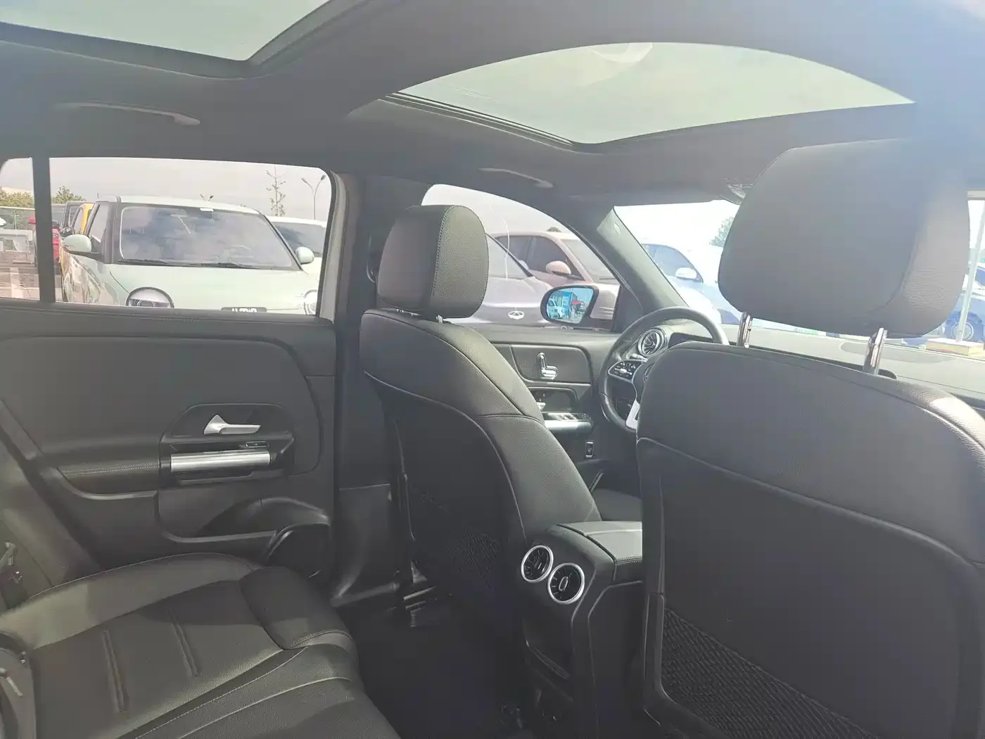 Mercedes-Benz Mercedes-Benz EQA 2022 EQA 260 — Фото автомобиля 9