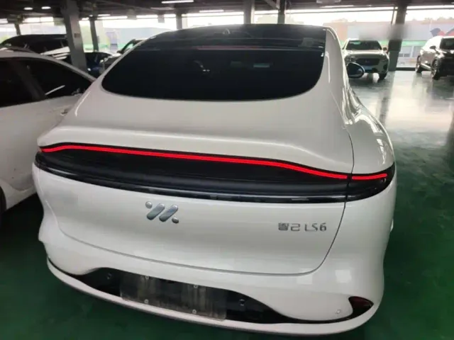 IM Motors LS6 — Фото автомобиля 5