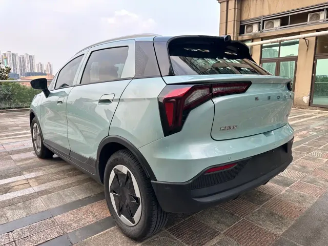 Geely Geometry E Firefly — Фото автомобиля 4