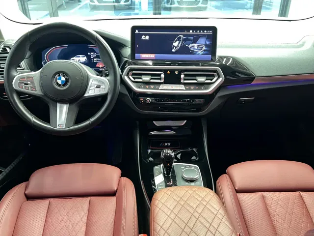 BMW X3 — Фото автомобиля 10