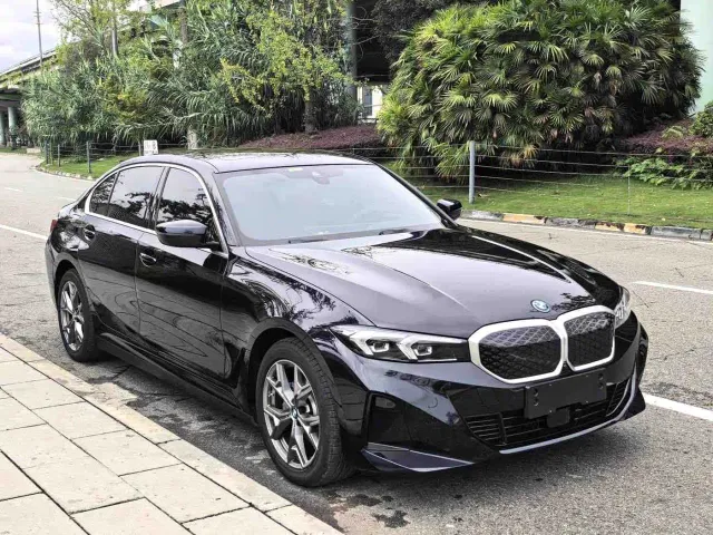BMW i3 — Фото автомобиля 3