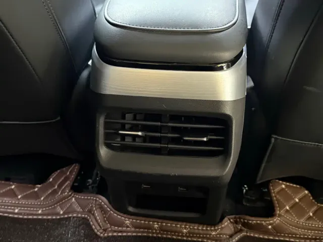 Wuling Starlight — Фото автомобиля 15