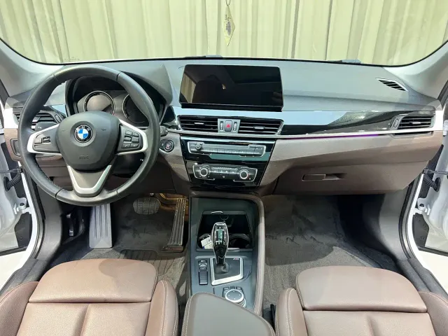 BMW X1 — Фото автомобиля 12
