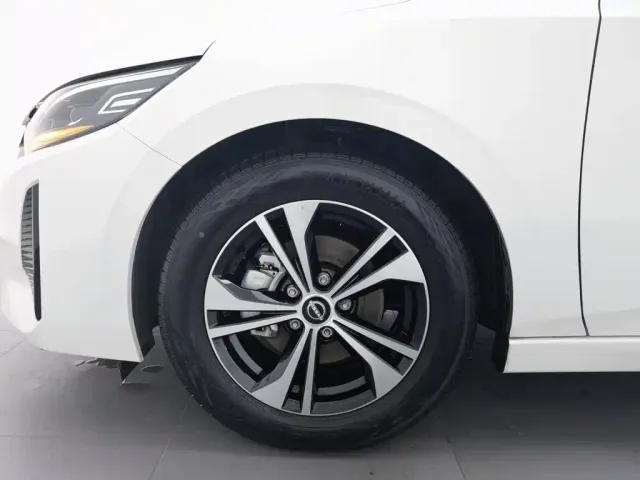 Nissan Sylphy — Фото автомобиля 17