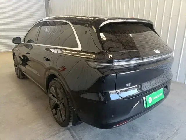 Li Auto L6 — Фото автомобиля 4