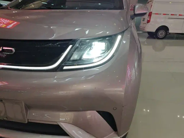 BYD Dolphin — Фото автомобиля 23