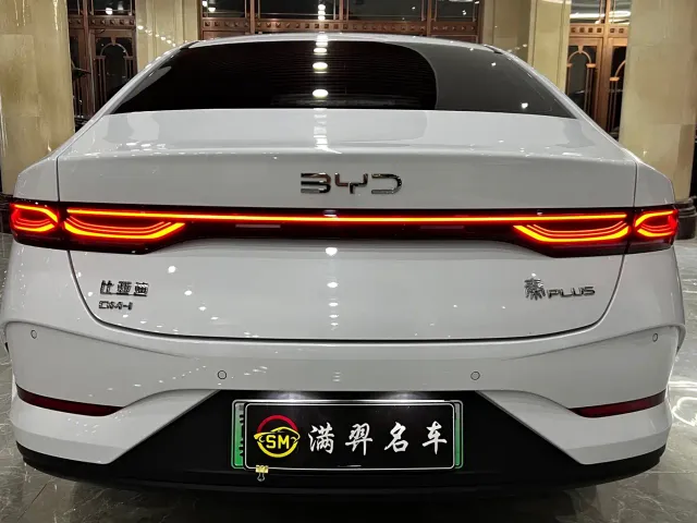 BYD Qin PLUS — Фото автомобиля 6