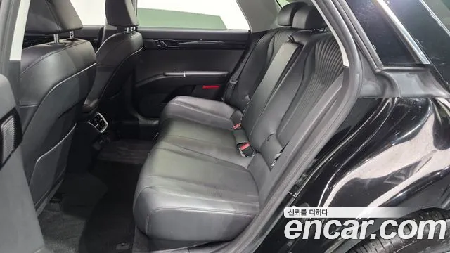 Hyundai Grandeur GN7 — Фото автомобиля 11
