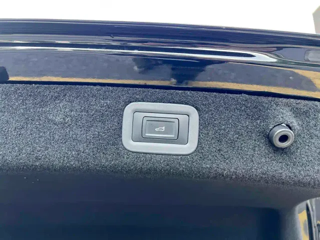Voyah Auto VOYAH Zhuiguang 2023 4WD Flagship Edition — Фото автомобиля 20