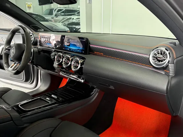 Mercedes-Benz A-Class AMG — Фото автомобиля 15
