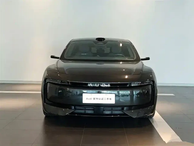 Audi E5 Sportback — Фото автомобиля 2