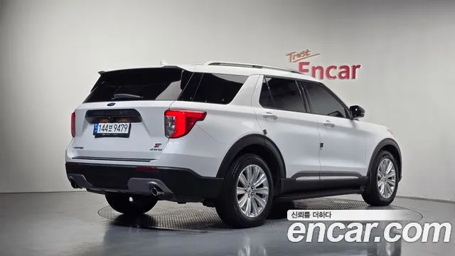 Ford Explorer Explorer 6 поколение — Фото автомобиля 2