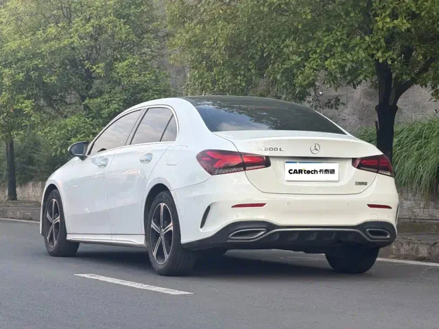 Mercedes-Benz A-Class — Фото автомобиля 9