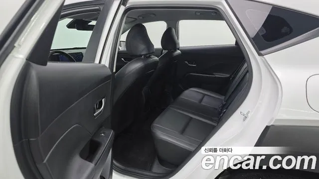 Hyundai Kona SX2 — Фото автомобиля 17
