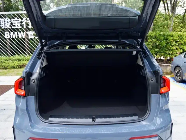 BMW X1 — Фото автомобиля 8