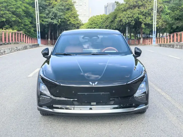Wuling Starlight — Фото автомобиля 2