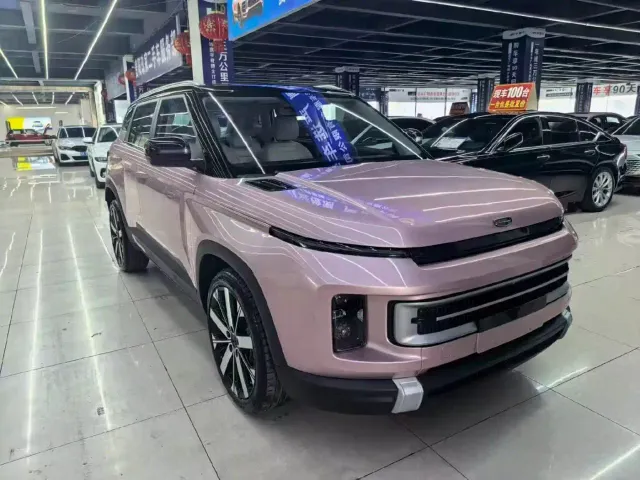 Geely ICON — Фото автомобиля 3