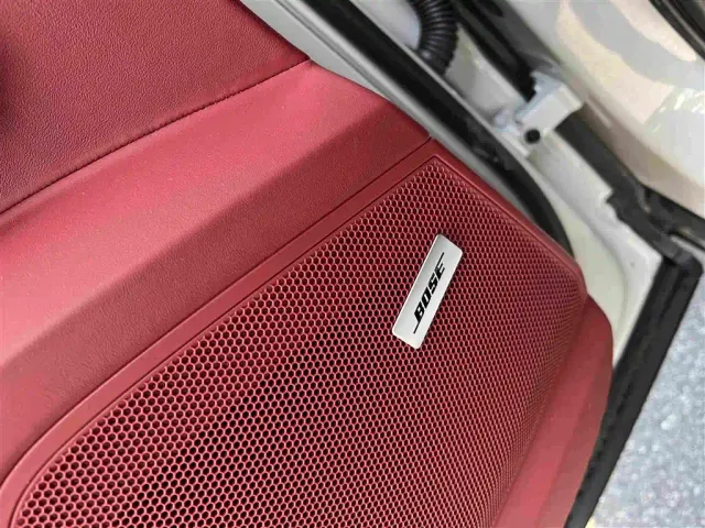 Porsche Cayenne — Фото автомобиля 6