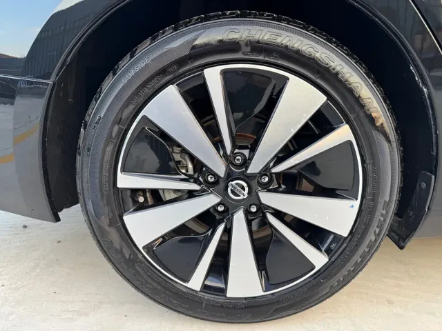Nissan Teana — Фото автомобиля 5