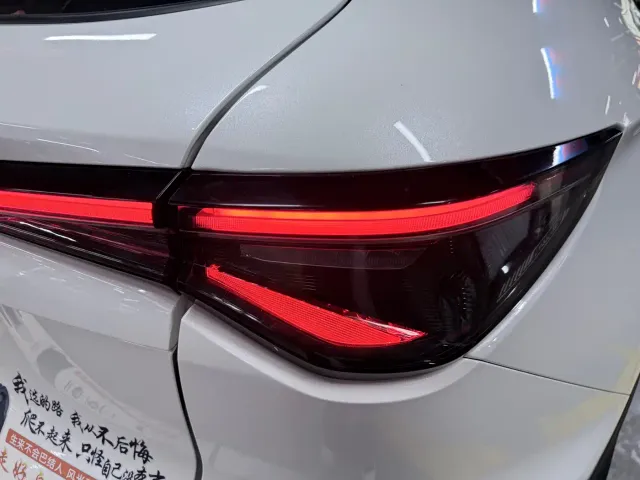 Changan X5 Plus — Фото автомобиля 19