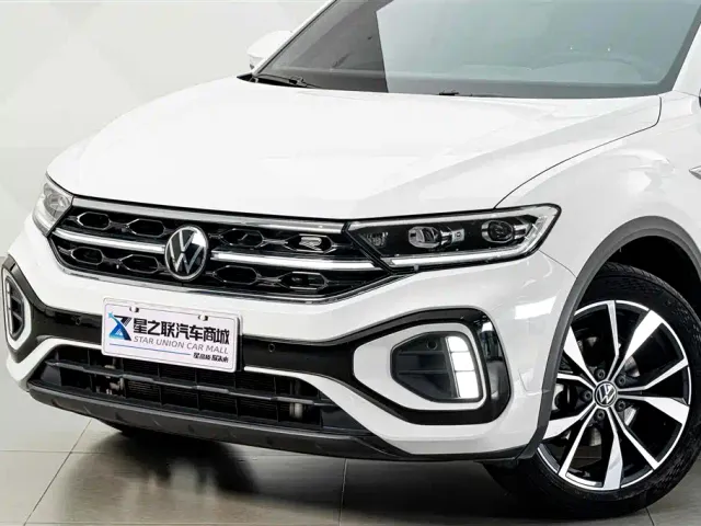 Volkswagen T-Roc — Фото автомобиля 2
