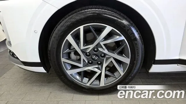 Hyundai Grandeur Grandeur (GN7) — Фото автомобиля 5