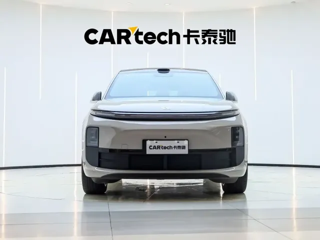 Li Auto L6 — Фото автомобиля 2
