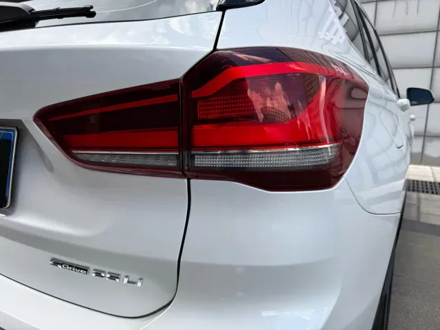 BMW X1 — Фото автомобиля 22