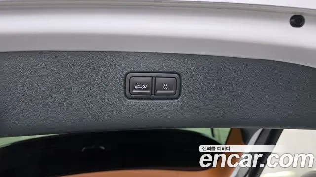 Genesis GV80 2.5T Бензин AWD — Фото автомобиля 28