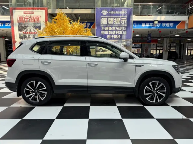 Volkswagen Tharu — Фото автомобиля 7
