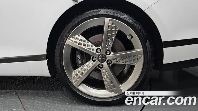 Genesis G80 RG3 — Фото автомобиля 6