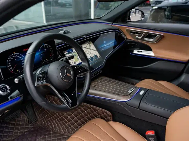 Mercedes-Benz E-Class — Фото автомобиля 9