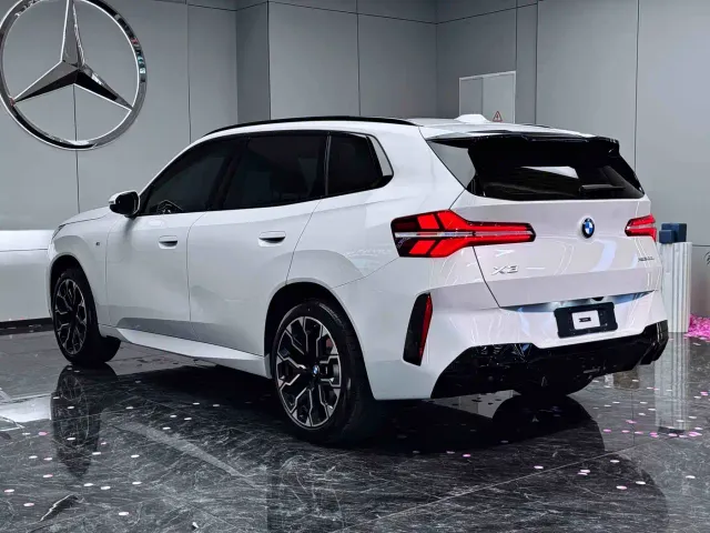 BMW X3 — Фото автомобиля 9
