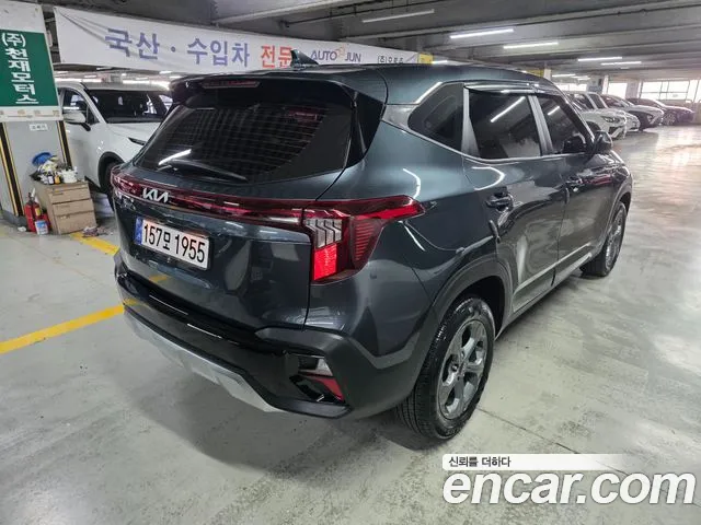 Kia Seltos — Фото автомобиля 2